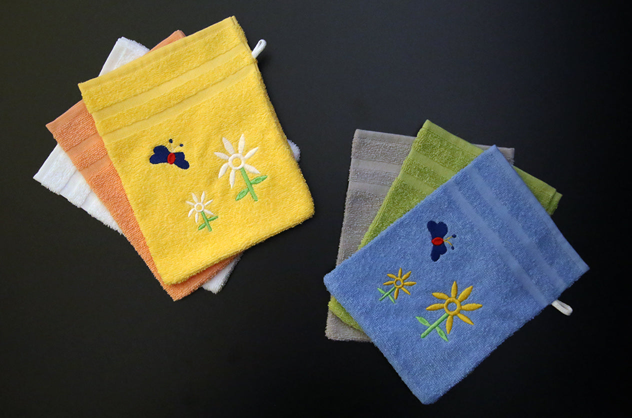 Children's wash mitt: Riva/Heidi